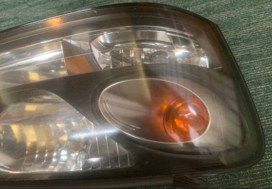 スバル純正 レガシィ ヘッドライトセット KOITO 100-20752