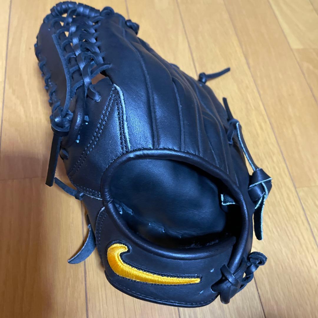 ナイキグローブ　左　軟式