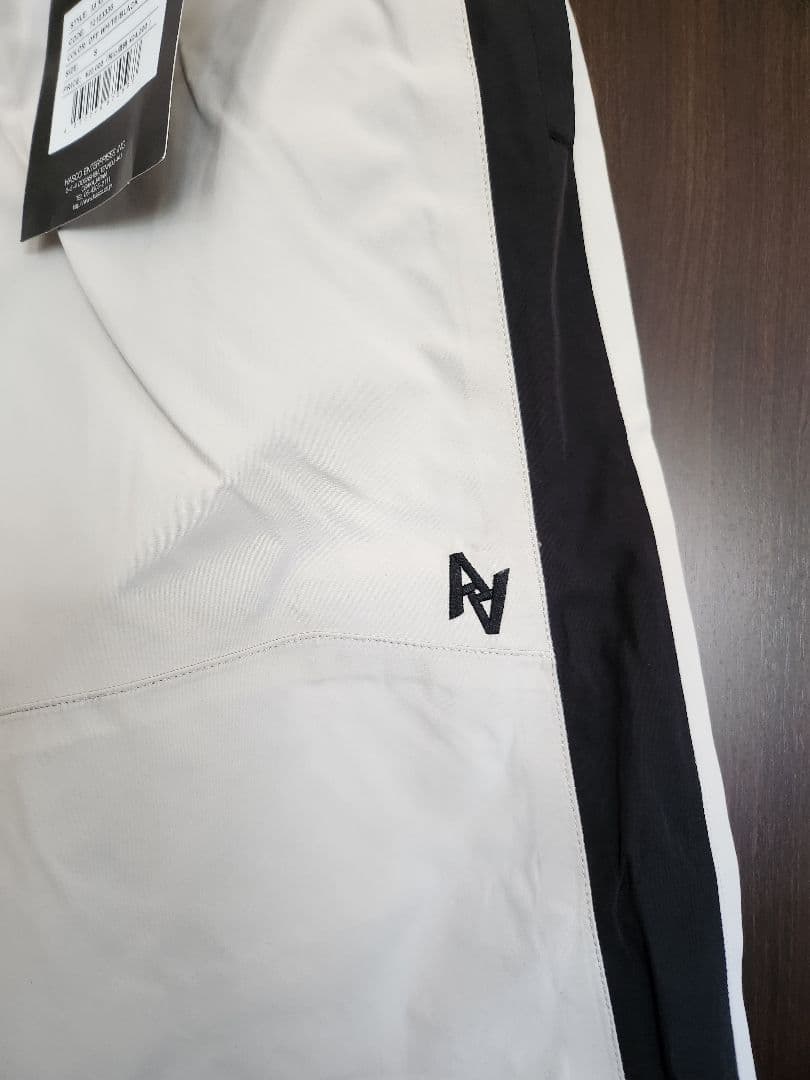 半額以下、ダブルエーaahardwearスノーボードパンツ新品未使用Sサイズ