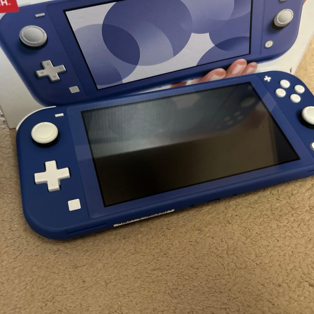 Switch Nintendo Lite ブルー&シリコンケース付