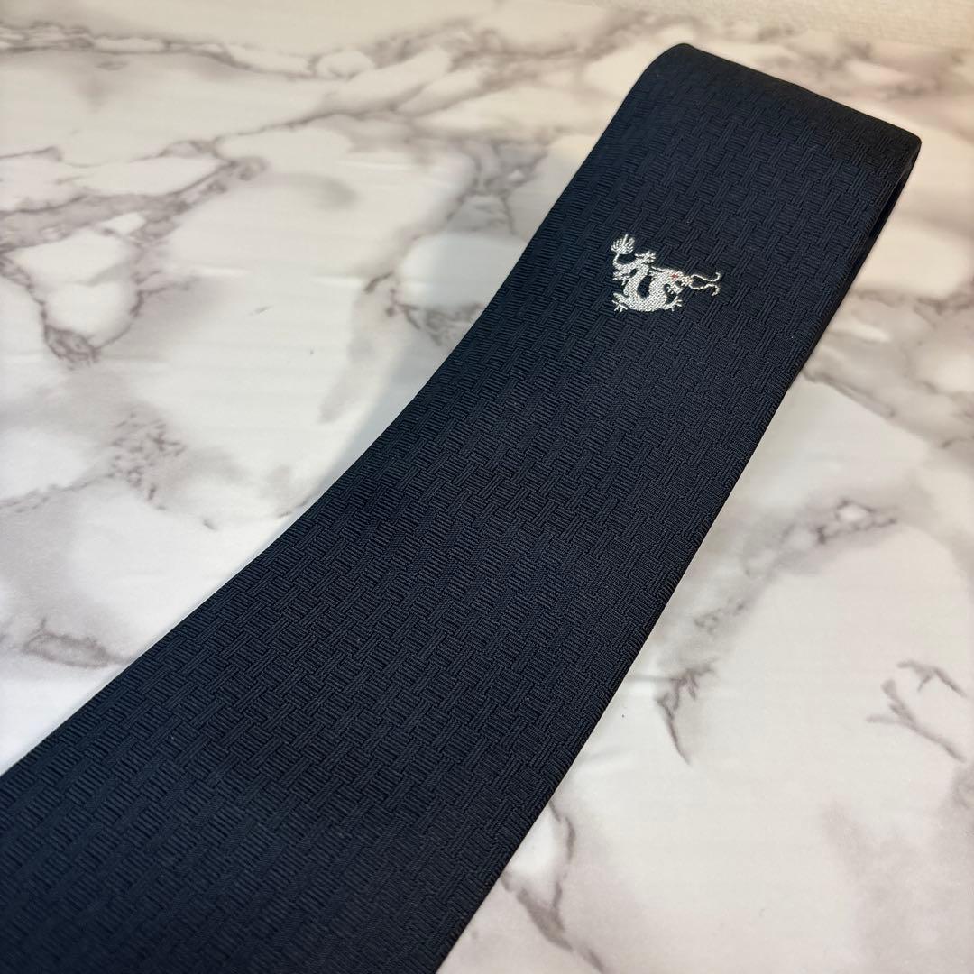 HERMES ネクタイ　ブラック　ファソネ　龍　ドラゴン　黒　刺繍　H柄　総柄