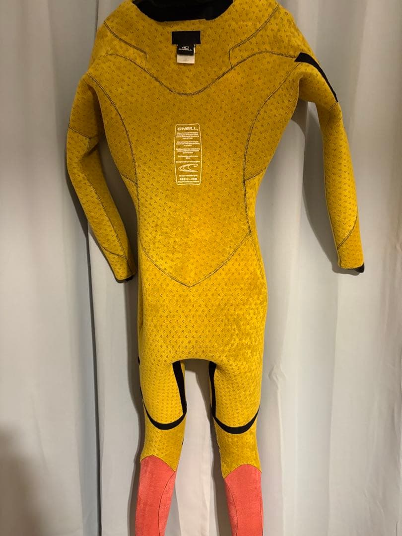 最終SALE☆O'Neill セミドライ5×3mm レディースウェットスーツ