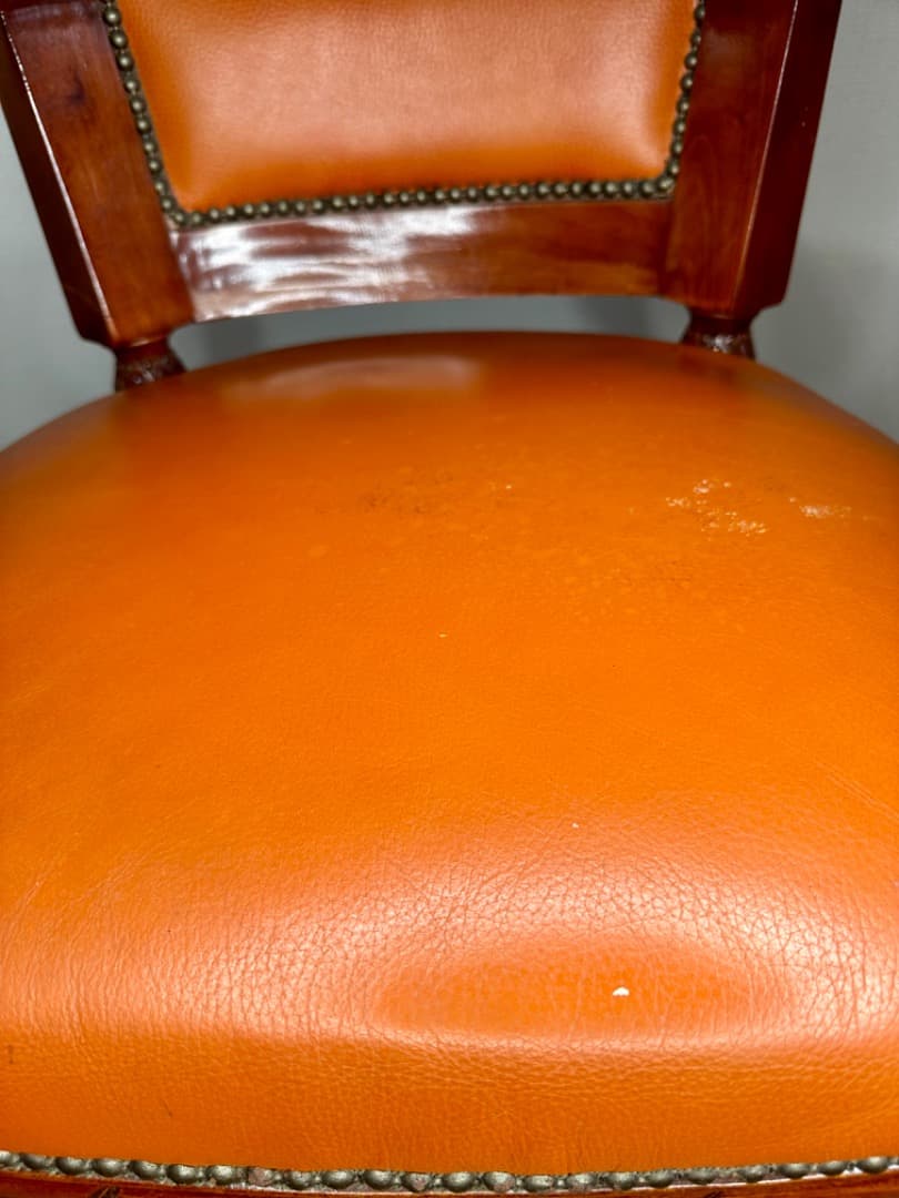 イタリア製 レザー アームチェア①