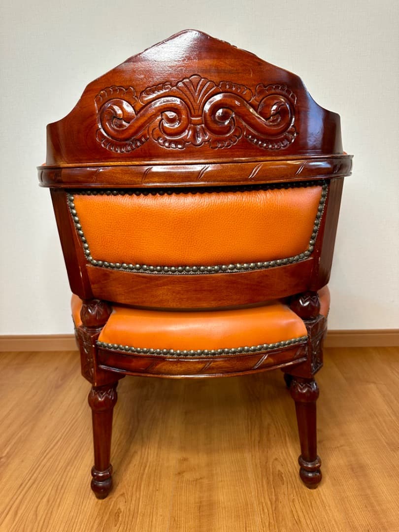 イタリア製 レザー アームチェア①