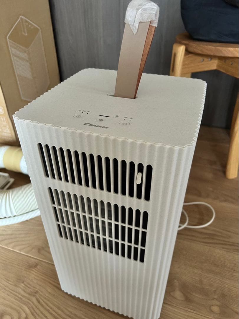 ポータブルエアコン　Carrime ダイキン　PCA10YS-W