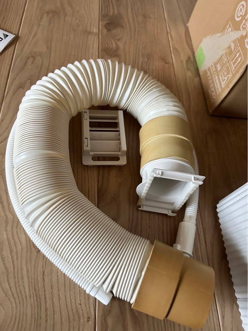 ポータブルエアコン　Carrime ダイキン　PCA10YS-W