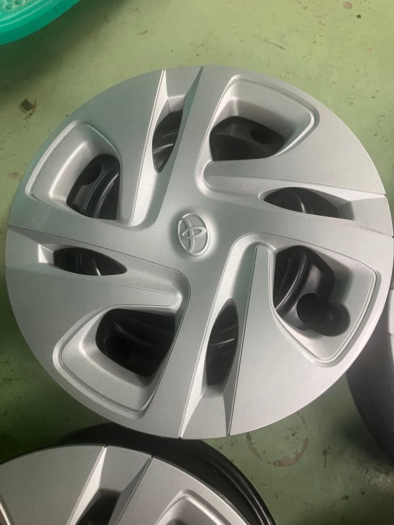 新車外し　　アクア純正スチールホイール　　MXPK10/MXPK11　美品