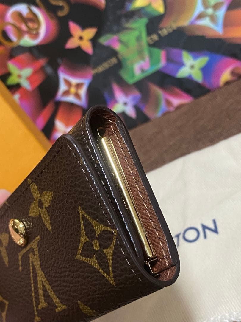 ルイヴィトン　モノグラム　キーケース　4