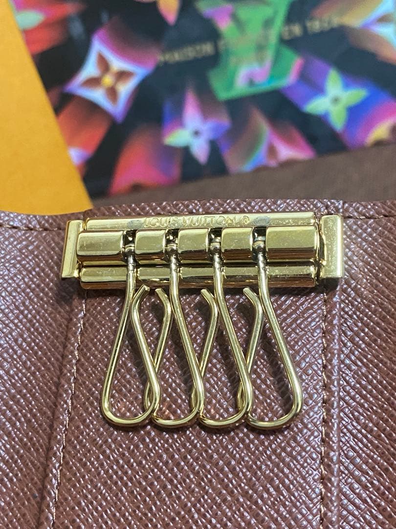 ルイヴィトン　モノグラム　キーケース　4