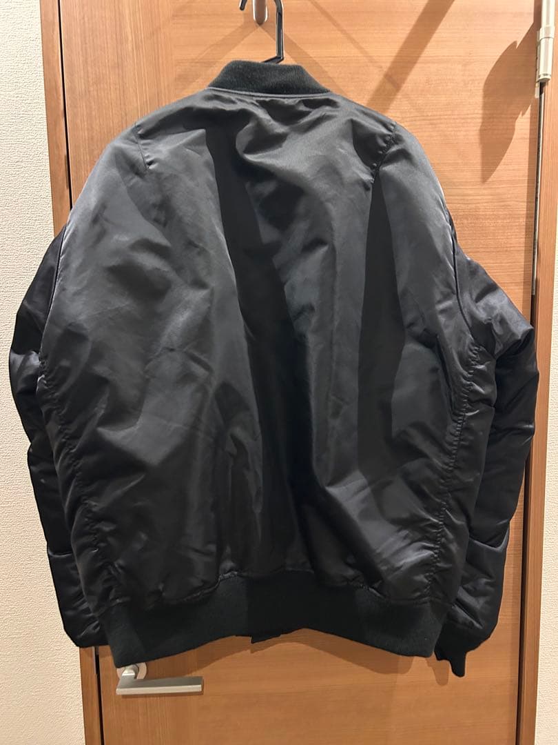 【美品】AVIREX MA-1 COMMERCIAL ブラック