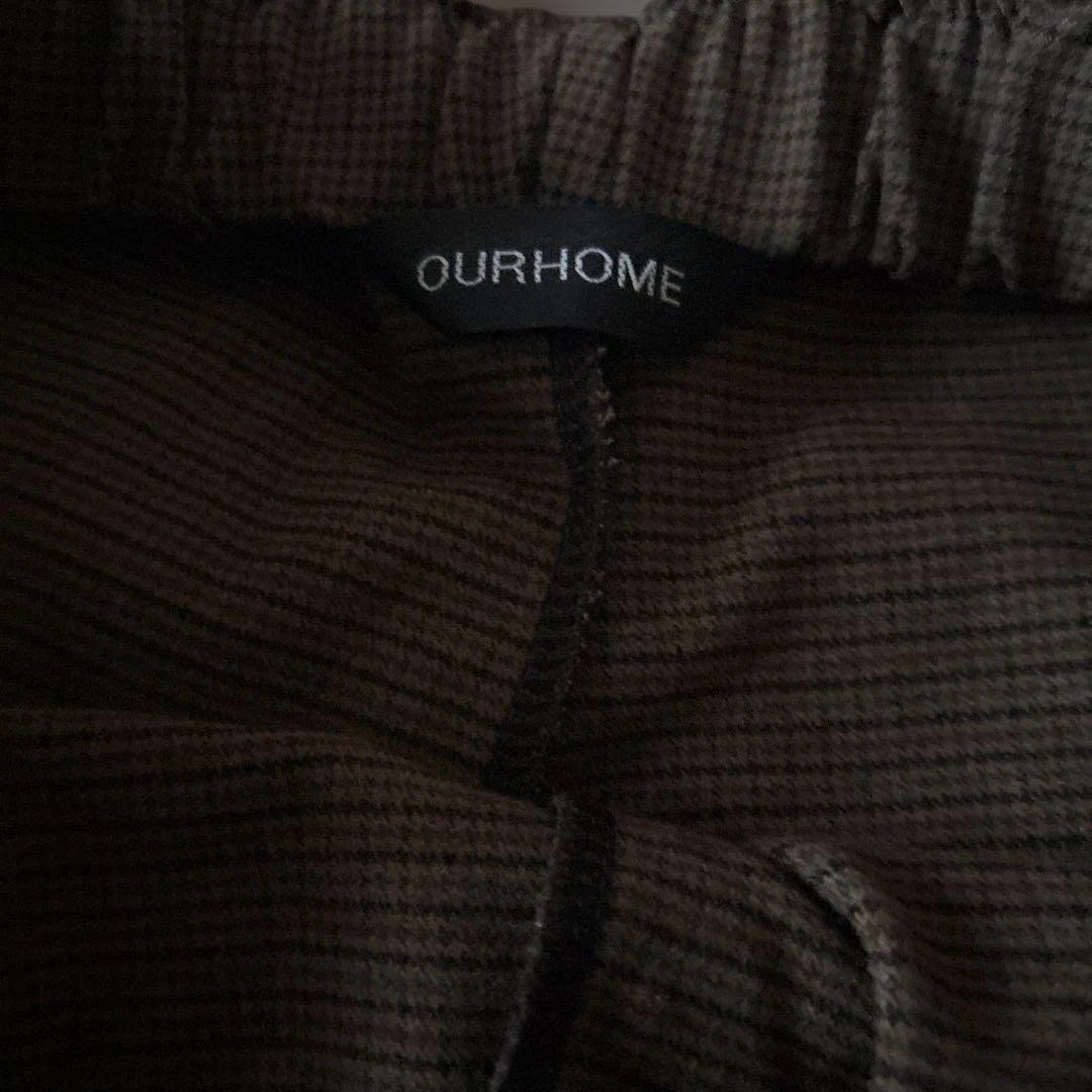 OUR 裏起毛チェック柄テーパードパンツ　ブラウン