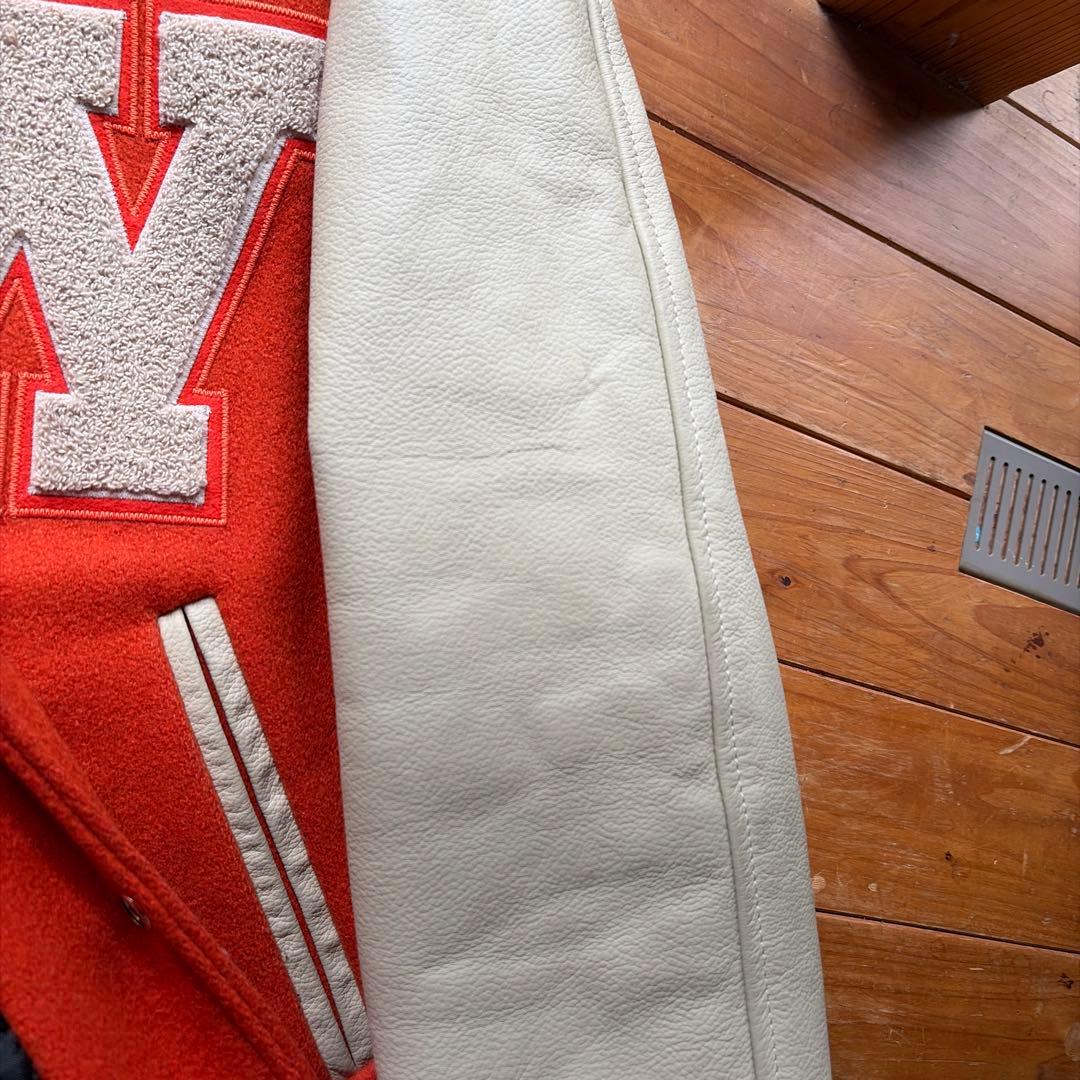 ヒューイット　HEWITT レザー スタジャン オレンジ/ベージュ サイズ40