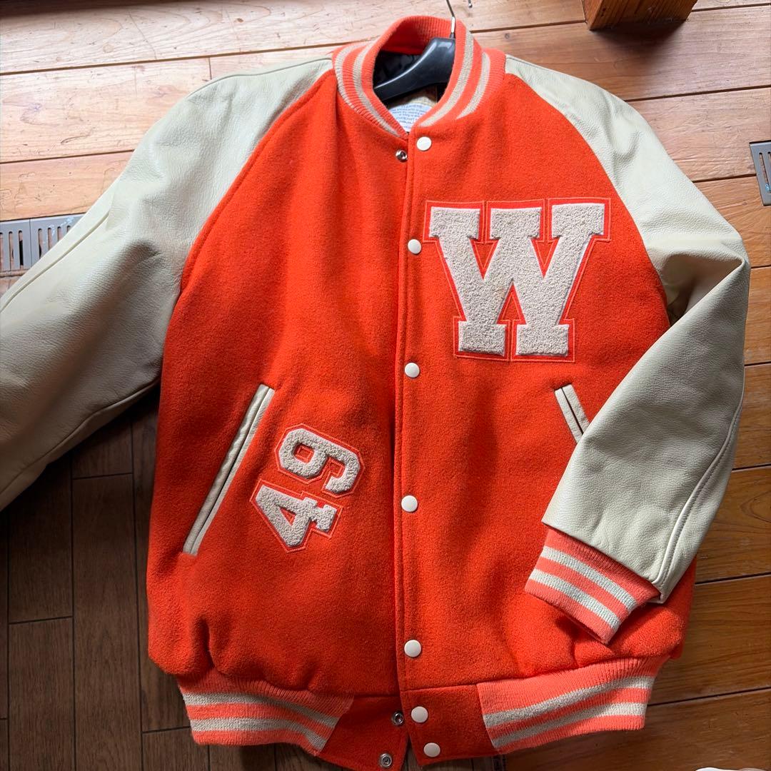 ヒューイット　HEWITT レザー スタジャン オレンジ/ベージュ サイズ40