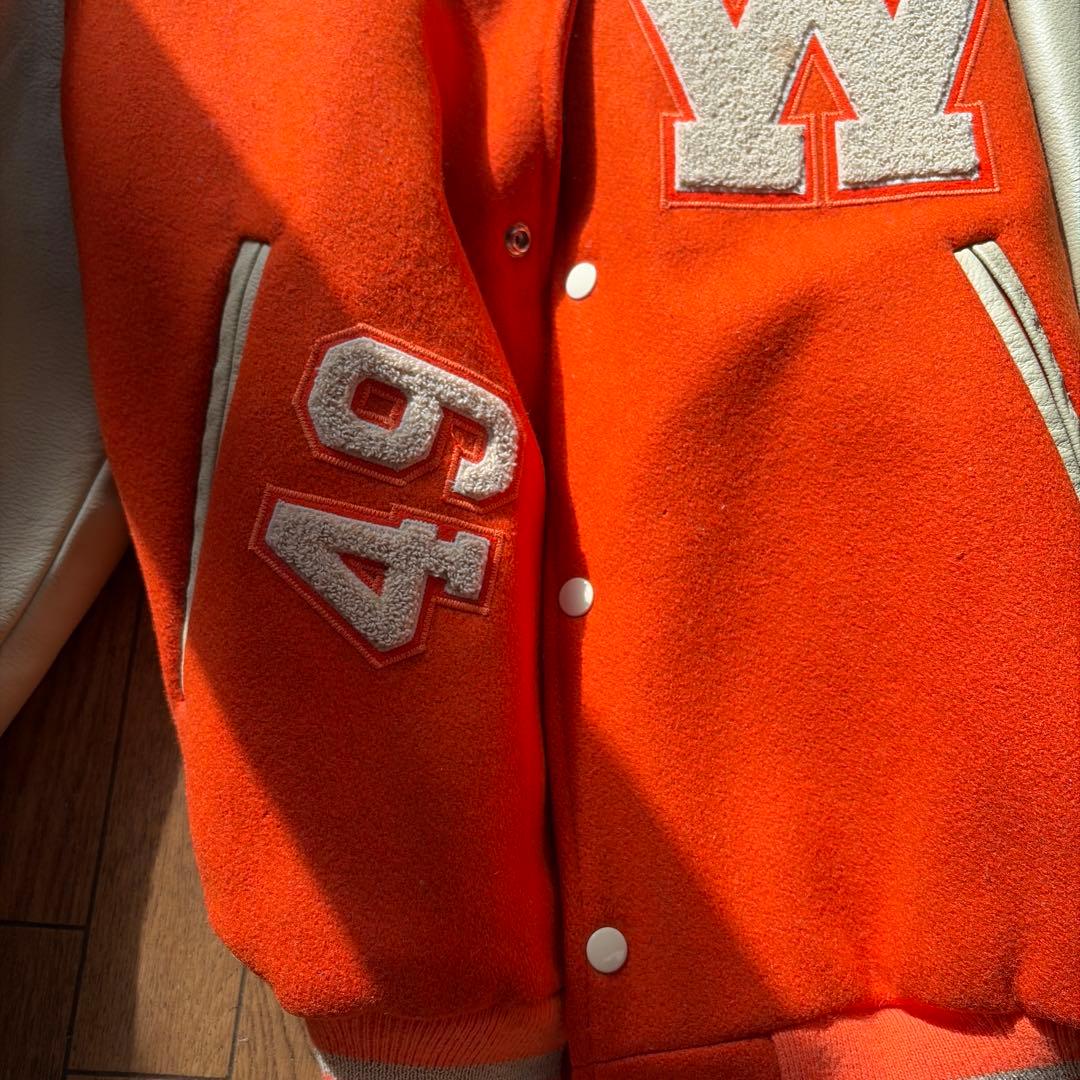 ヒューイット　HEWITT レザー スタジャン オレンジ/ベージュ サイズ40