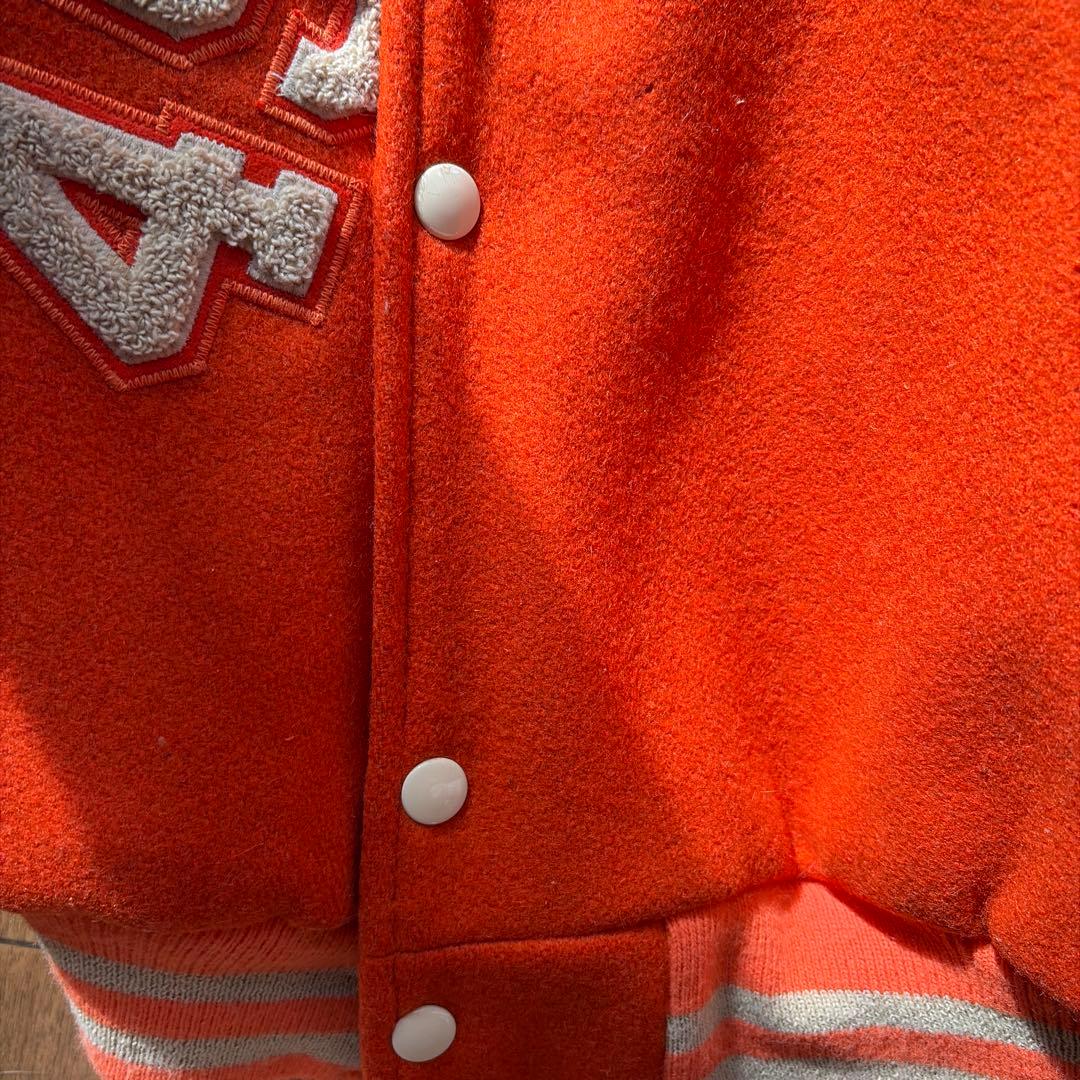 ヒューイット　HEWITT レザー スタジャン オレンジ/ベージュ サイズ40