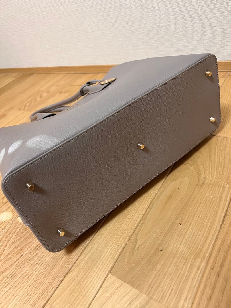 【美品】FURLA バッグ