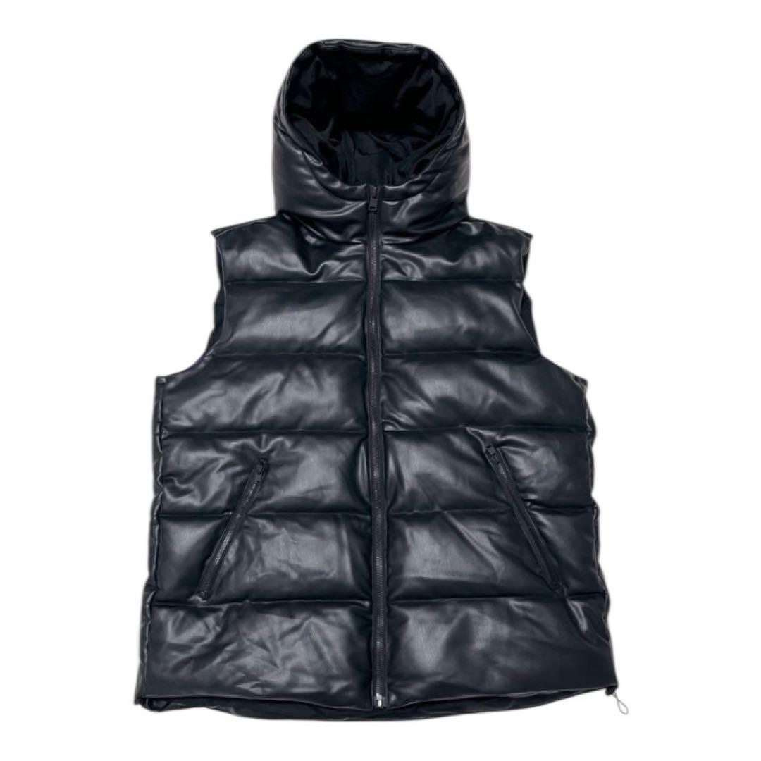 ZARA 希少 完売品 フェイク レザー ダウンベスト XLサイズ　パフベスト