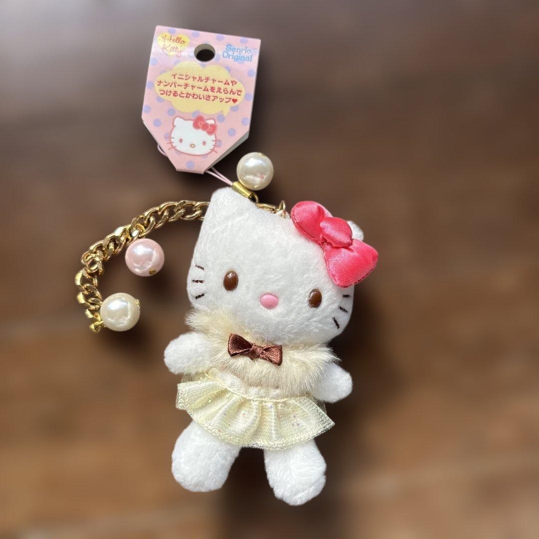 ハローキティ　レトロ　チャーム　レア　平成　2010年