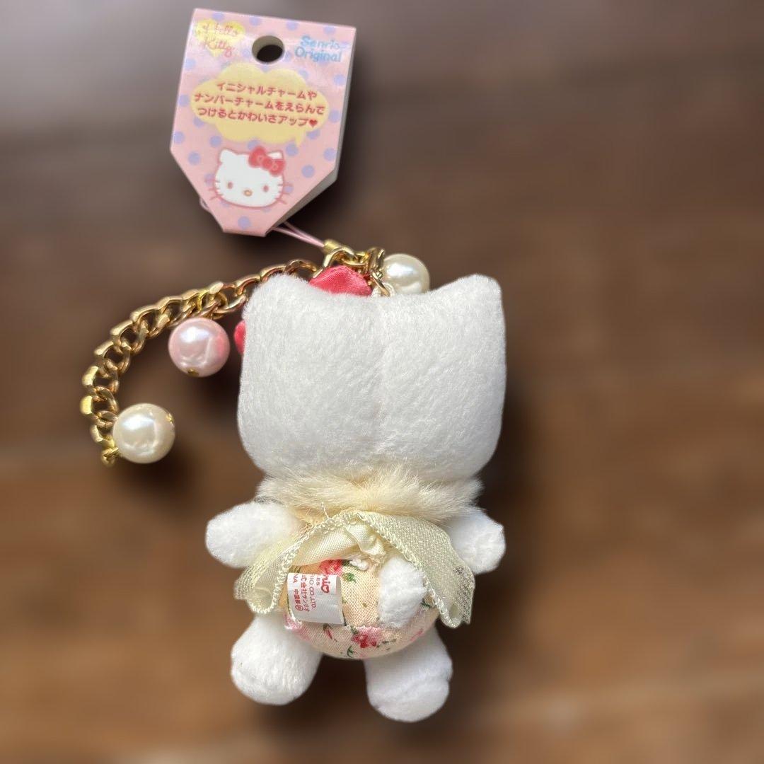 ハローキティ　レトロ　チャーム　レア　平成　2010年