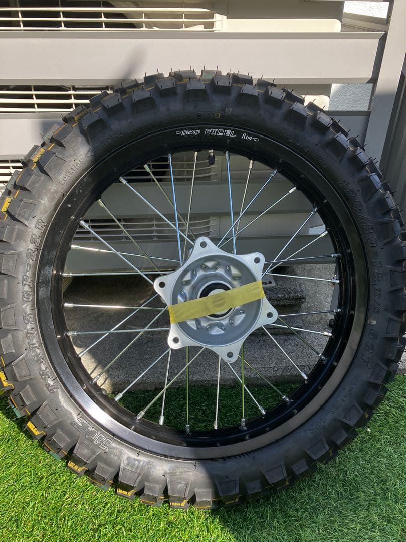 CRF MD４７オフロードタイヤ・ホイールセット