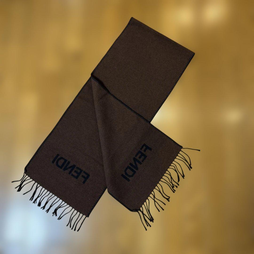 FENDI ブラウン フリンジ付きマフラー 美品