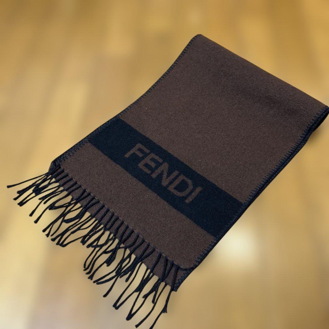 FENDI ブラウン フリンジ付きマフラー 美品