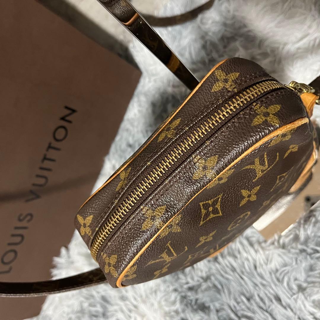 LOUIS VUITTON ルイヴィトン M45266 モノグラム ダヌーブ