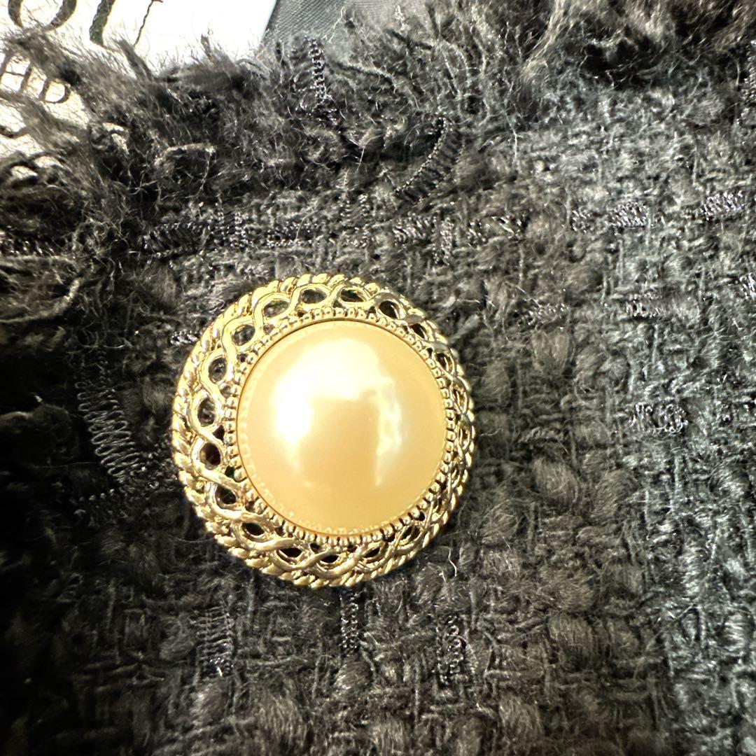 新品未使用タグ付 ルルウィルビー ダブルクロスショートジャケット パール調ボタン