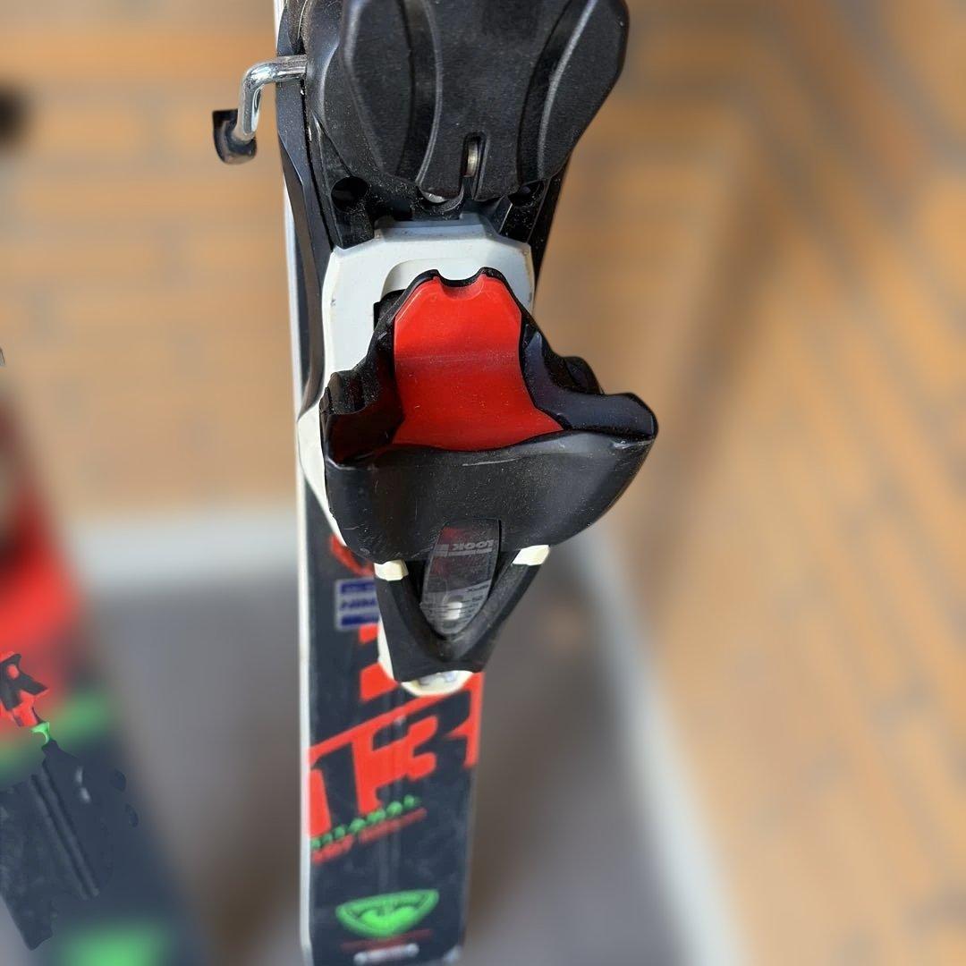 ROSSIGNOL HERO SHORT TURN スキー 赤黒