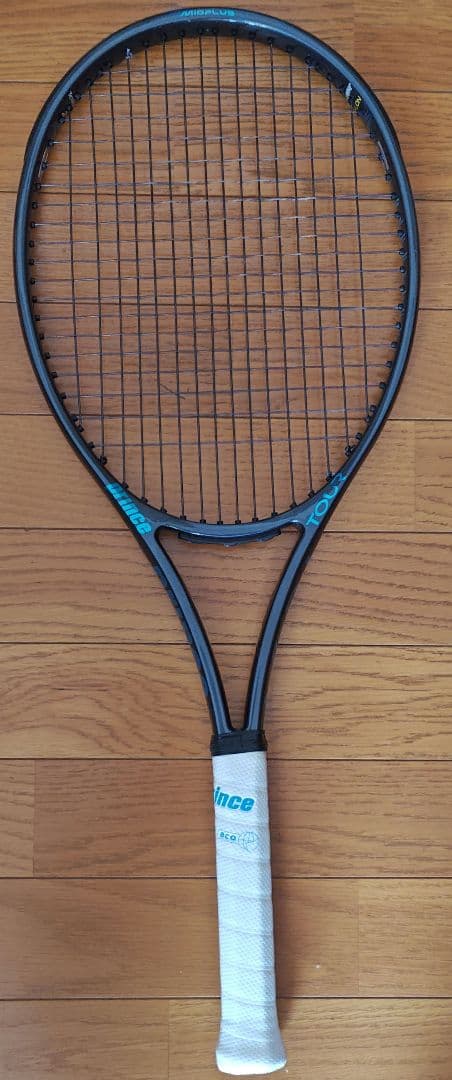ほぼ新品　Prince TOUR100　2025 テニストピアspec Ⅲ