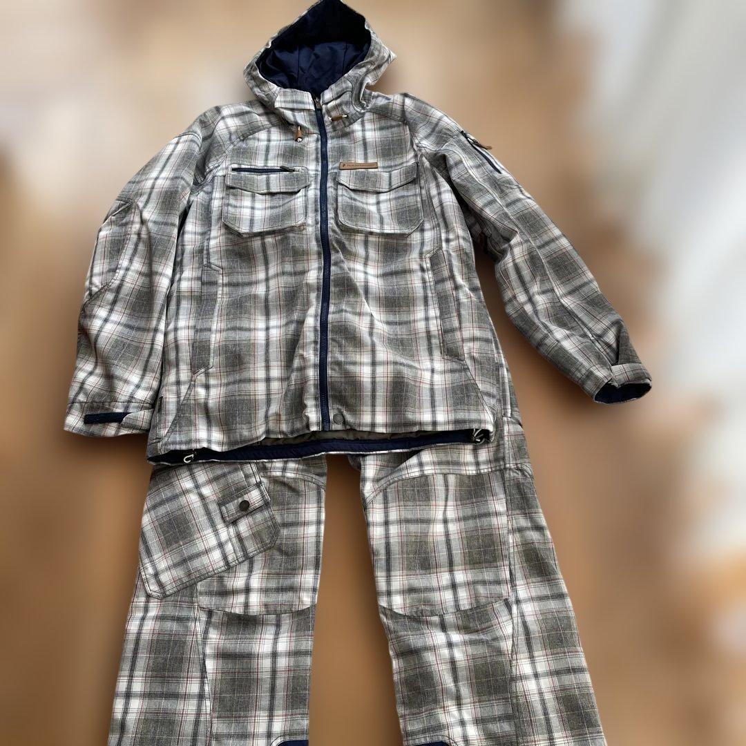 【美品】Peak Performanceスキーウェア上下 男性用Mサイズ