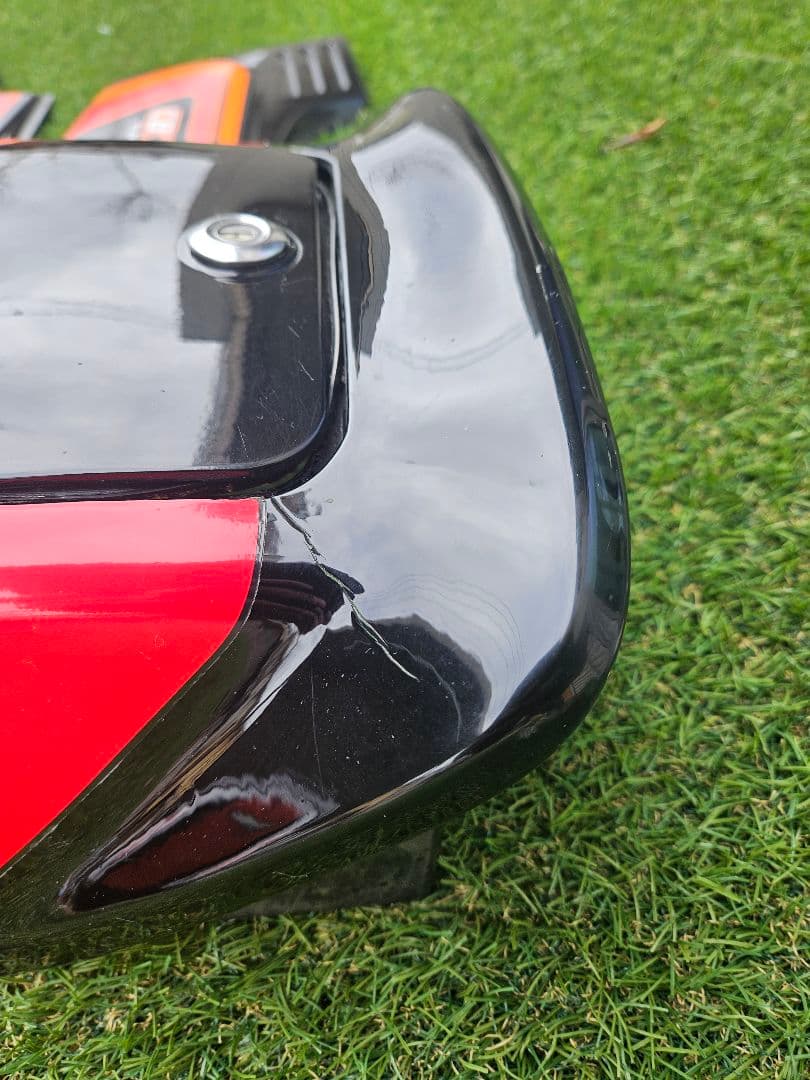 HONDA CB750F タンクセット ブラックスペンサー　外装一式