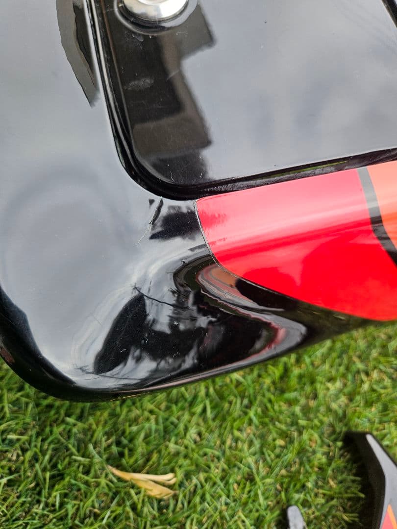 HONDA CB750F タンクセット ブラックスペンサー　外装一式