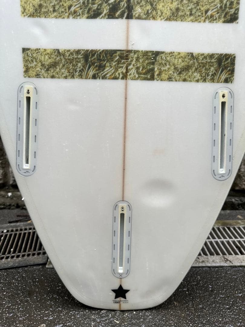 スーパーブランド　SUPER brand サーフボード　ショート