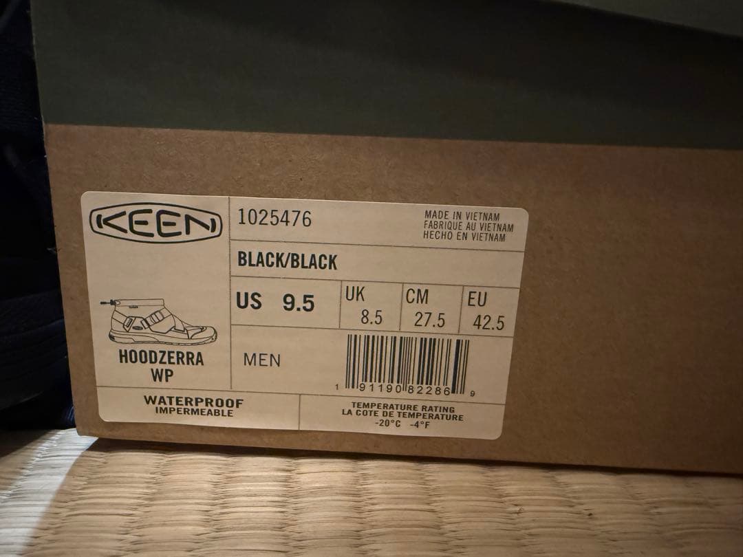 靴 US9.5 HOODZERRA WP KEEN BLACK/BLACK KEEN