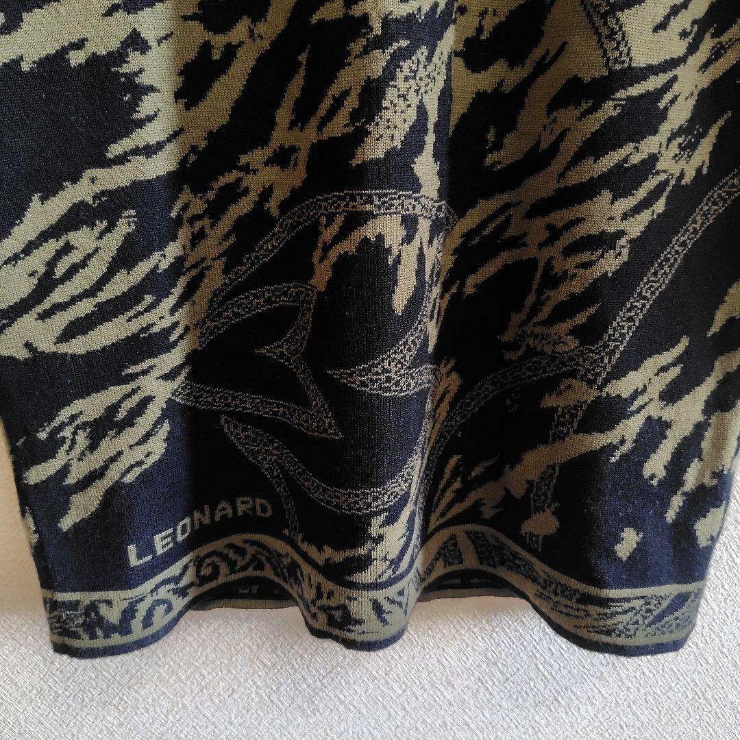 美品☆　レオナール　ニットロングワンピース 　黒・カーキ 長袖