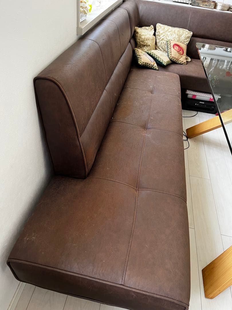 オシャレなダイニングソファ7〜8人掛け　横浜発⭐︎重ねたら乗用車に乗ります