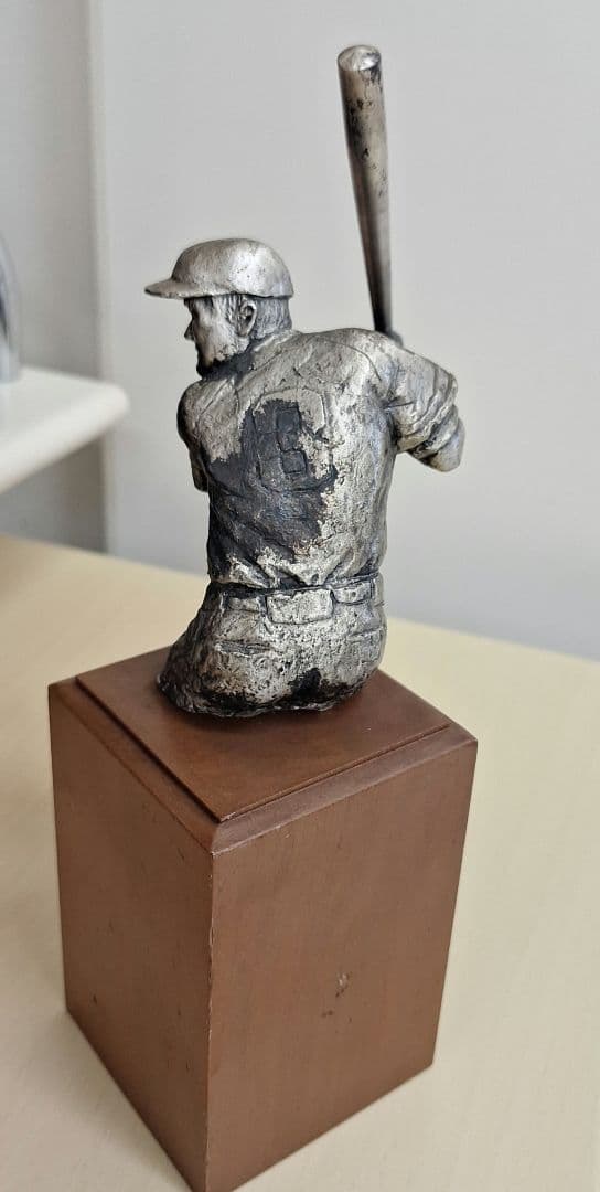 長嶋茂雄　ブロンズ像