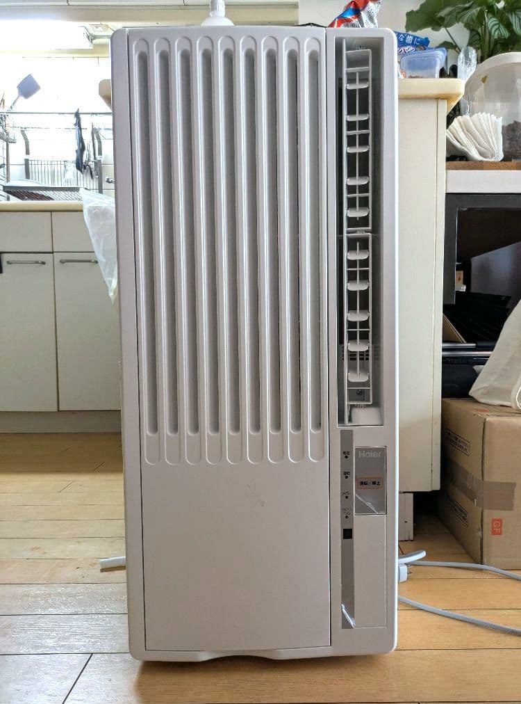 Haier窓用エアコン ホワイト