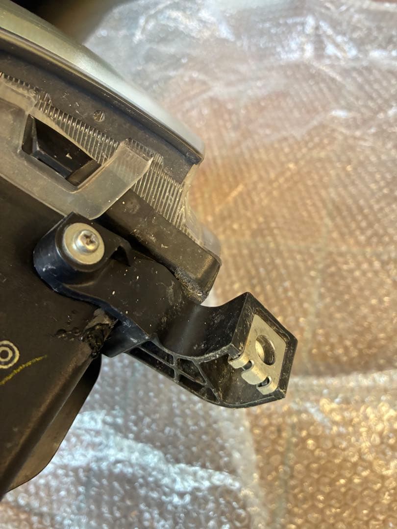 トヨタ純正 30系ハリアー純正HIDヘッドライト AFS付き左右セット