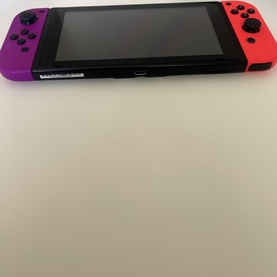 Nintendo Switch 本体 ピンク/パープル　ソフト付き
