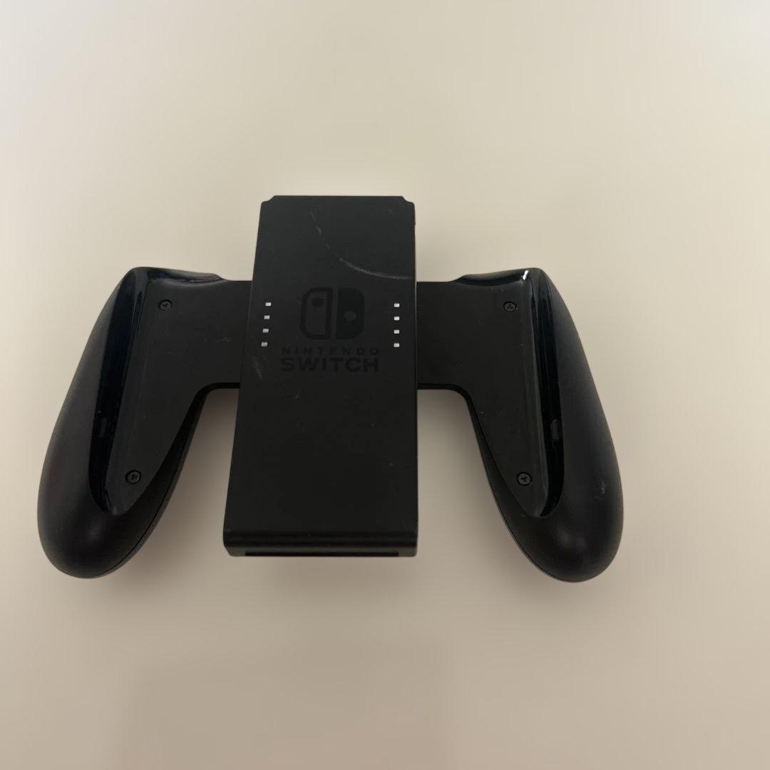 Nintendo Switch 本体 ピンク/パープル　ソフト付き