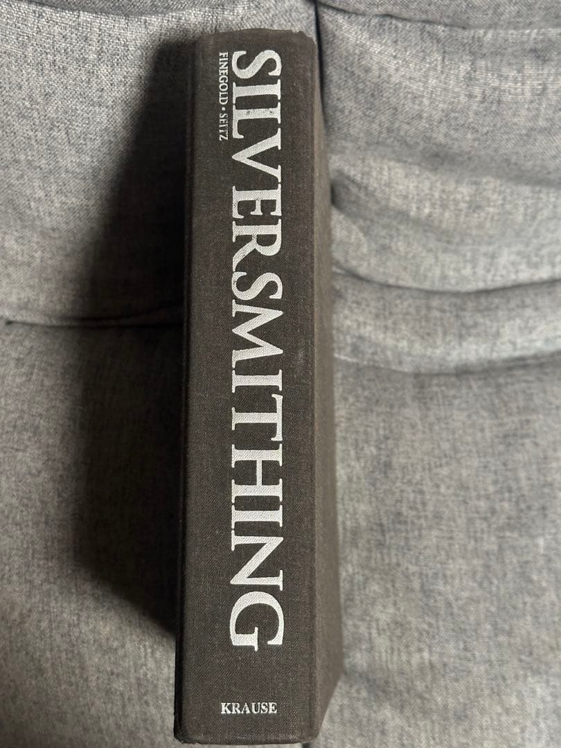 SILVERSMITHING 銀細工の技術