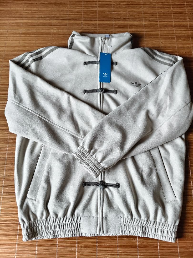 新品 アディダス 中国限定 蛇年トラックジャケット ホワイト XS