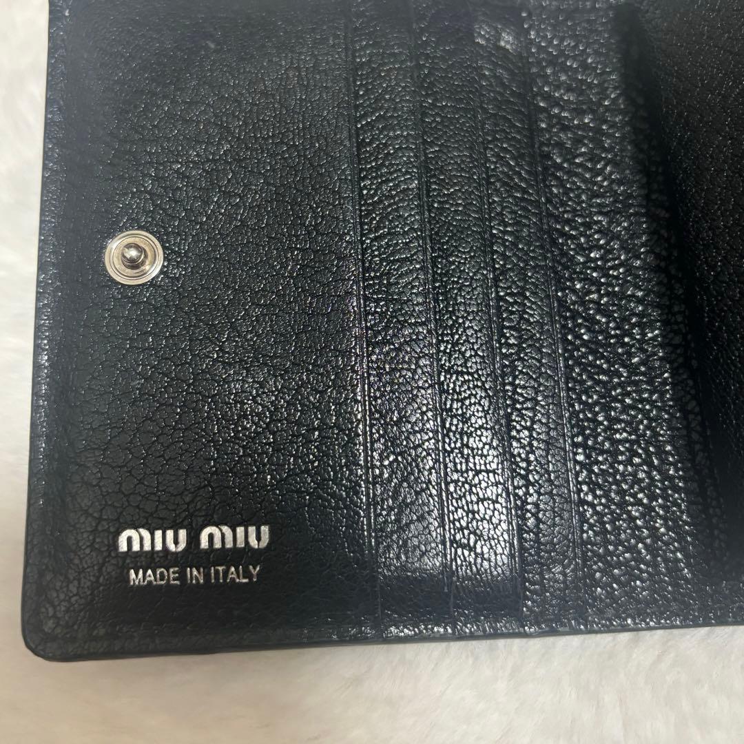 miumiu 二つ折り財布 マドラスパール ブラック