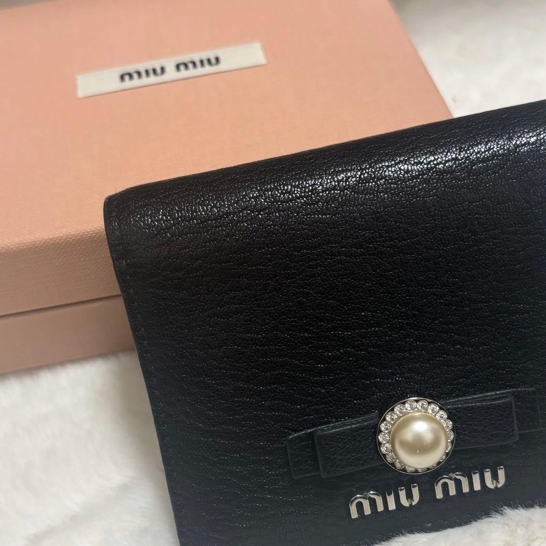 miumiu 二つ折り財布 マドラスパール ブラック