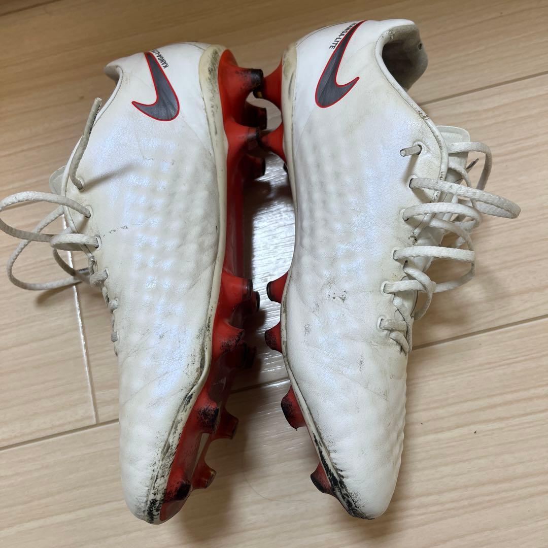 ナイキ　マジスタ　acc fg