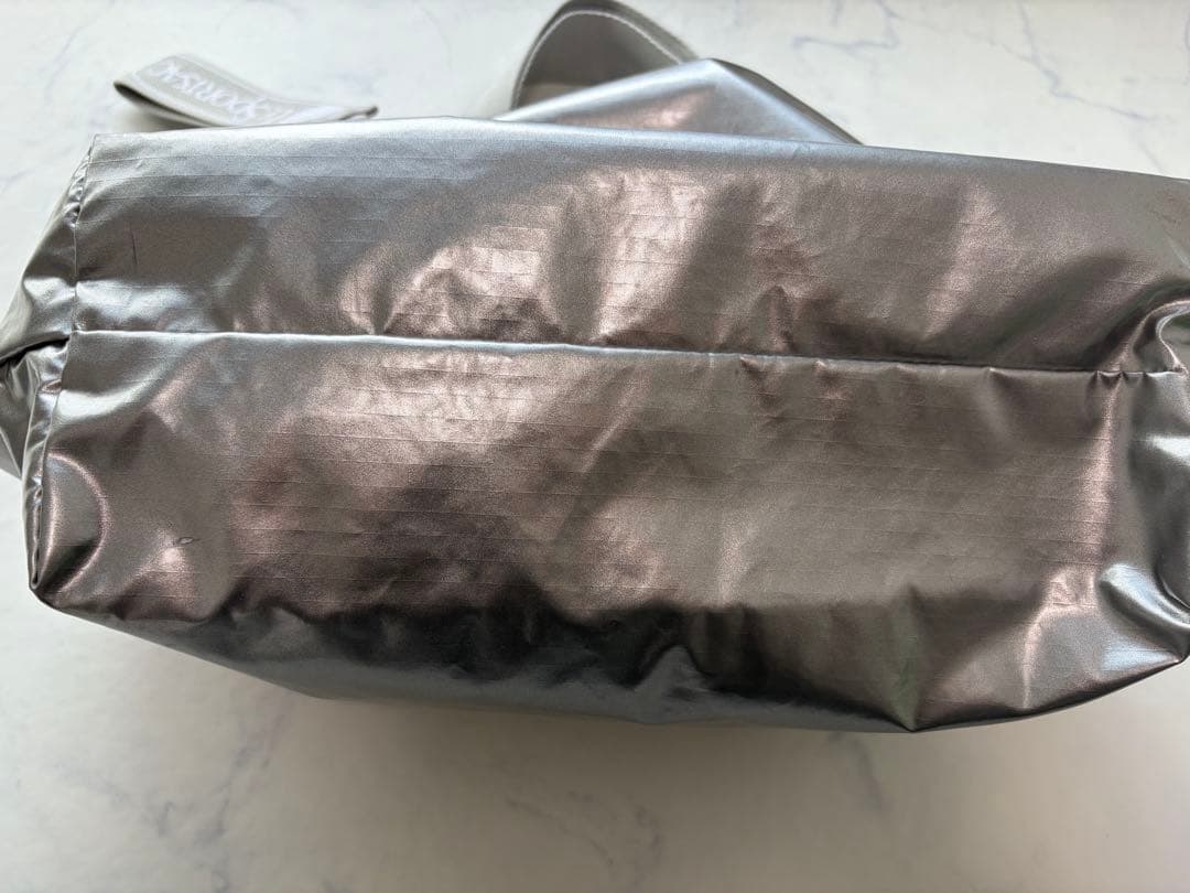 LeSportsac ひとりっぷ シルバー 2WAYトートバック