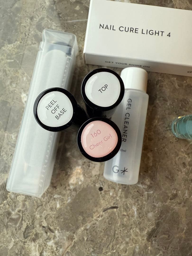 一度のみ使用 GRANJEピールオフジェル セット+1オフィスネイル