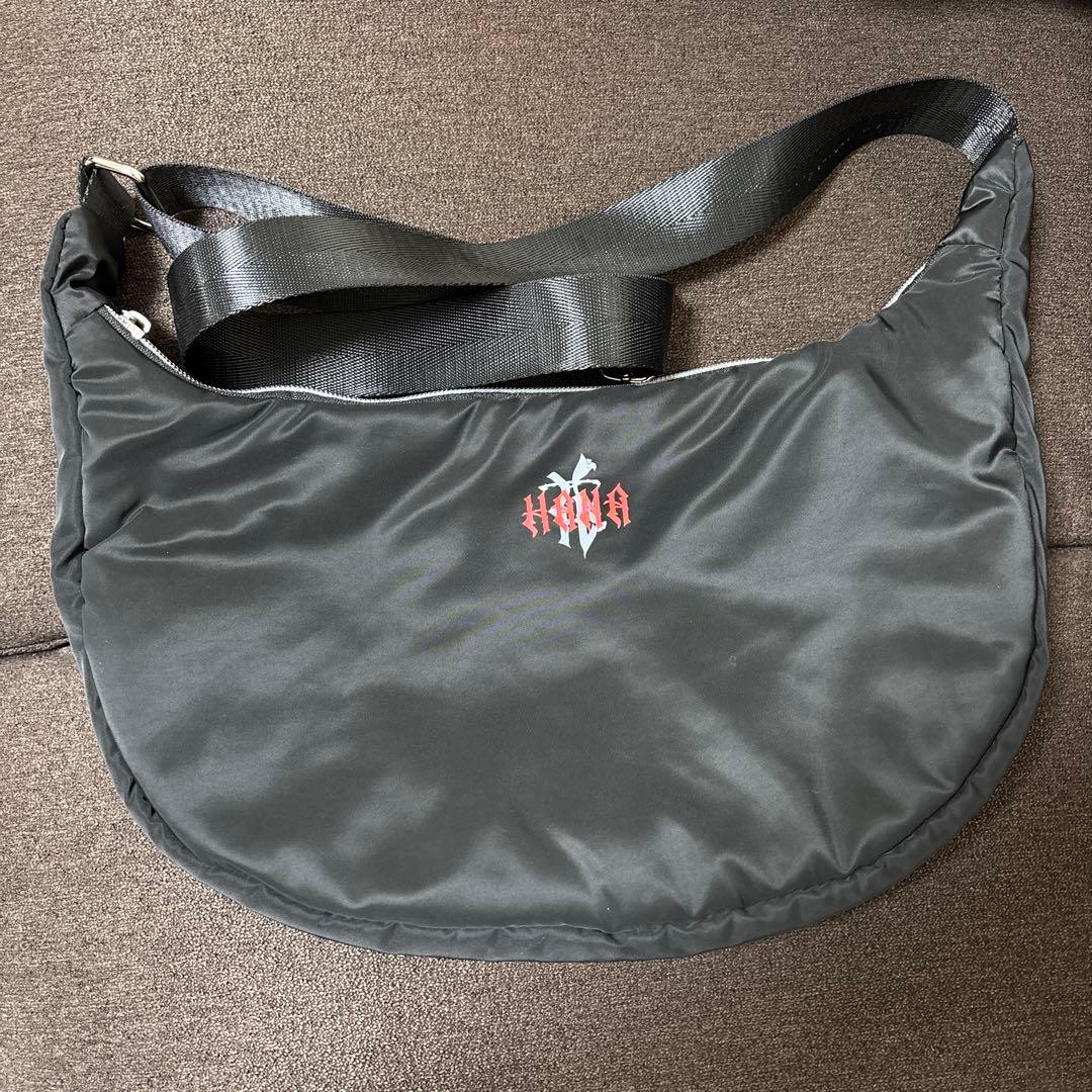 【即購入可】HANA Tシャツ タオル バッグ リップケース ロゴキーホルダー